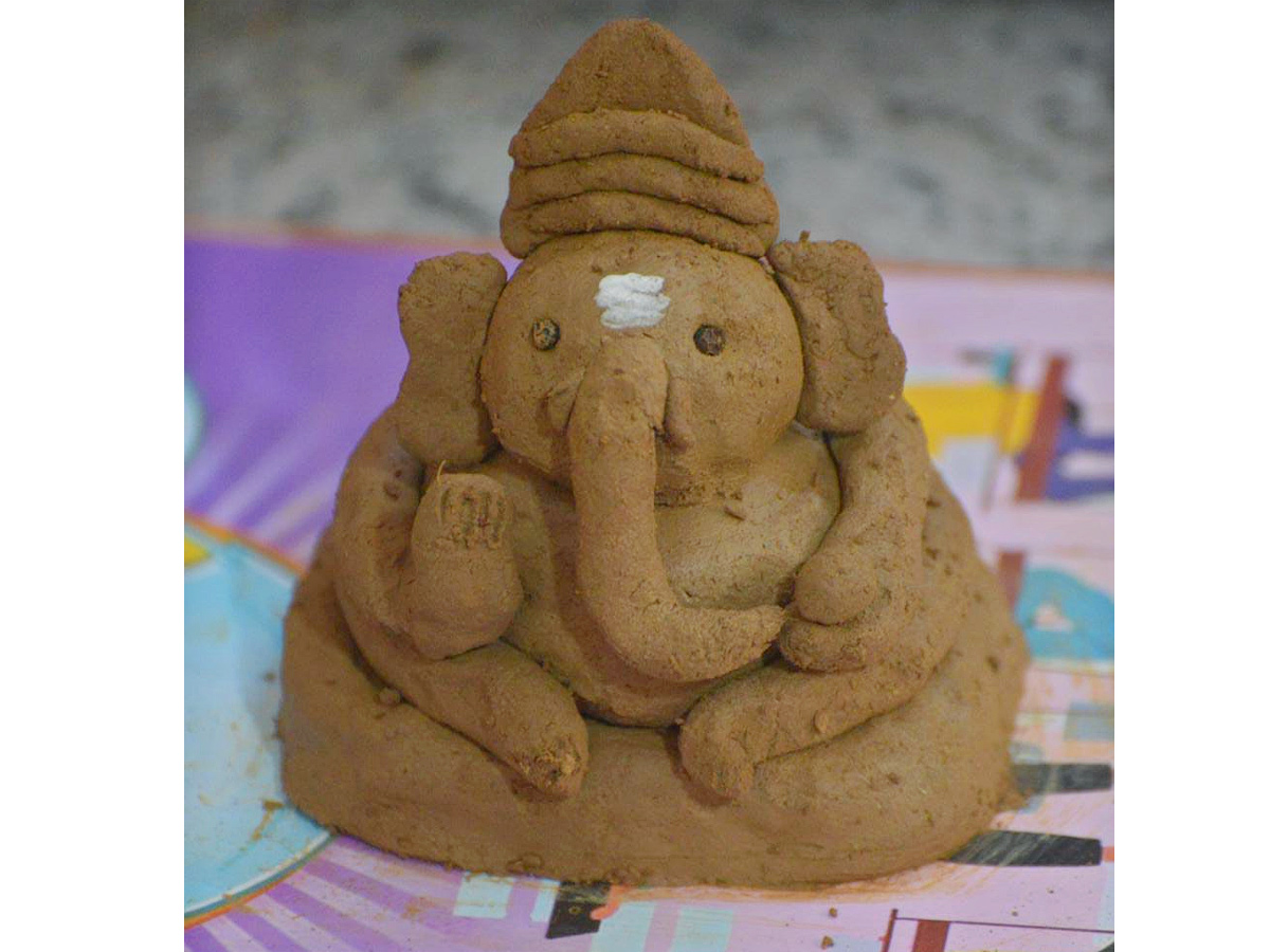 Kids make clay Ganesha for Ganesh Chaturthi Photo Gallery - Sakshi17