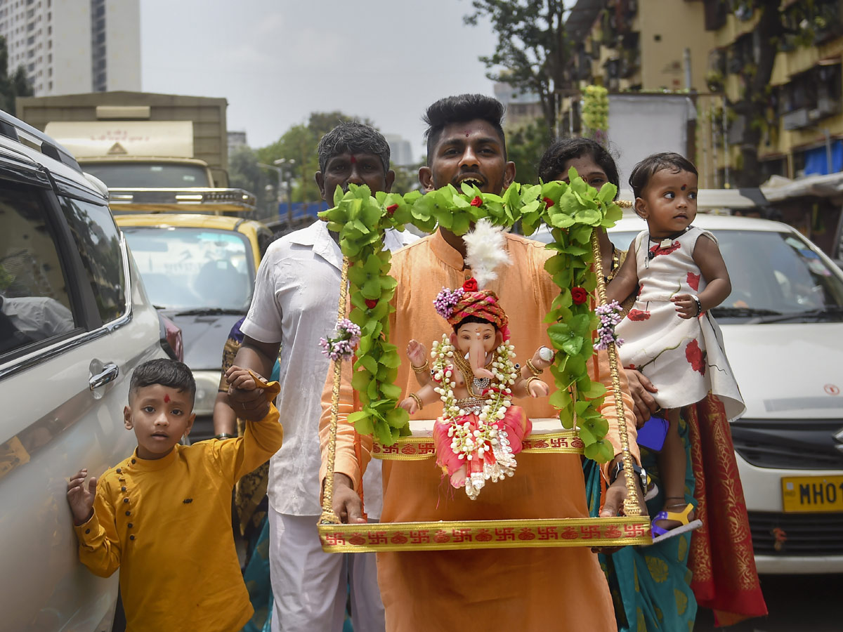 Ganesh Chaturdi Celebrations are Grand Across the Country Photo Gallery - Sakshi23