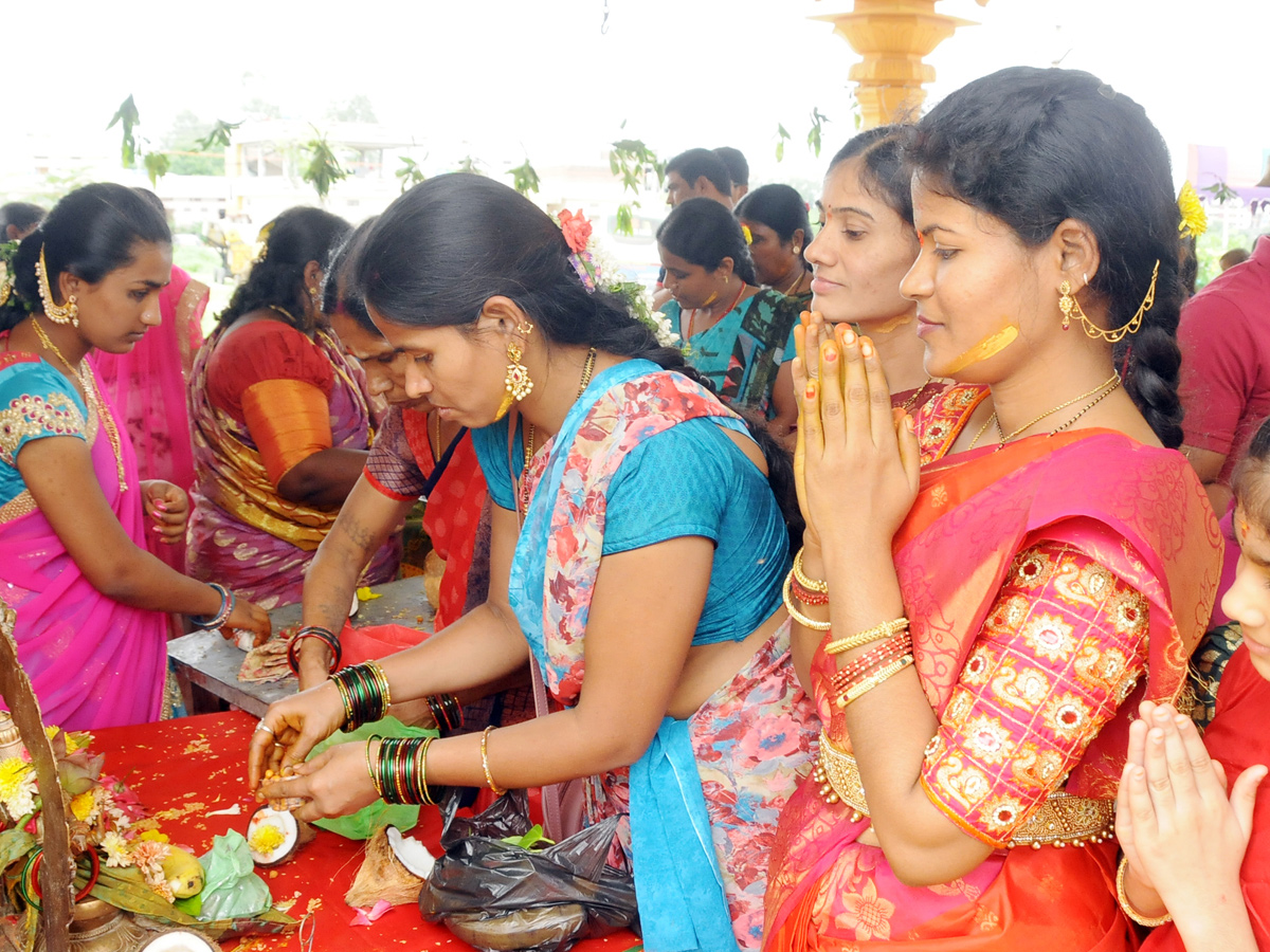 Varalakshmi Vratham Festival Celebrations Photo Gallery - Sakshi17