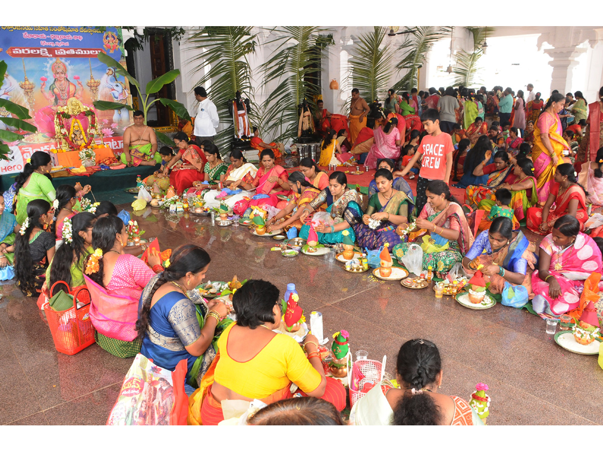 Varalakshmi Vratham Festival Celebrations Photo Gallery - Sakshi10