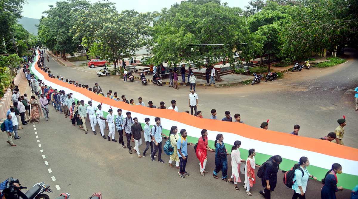 AU Engineering College Students Rally with 500 feet National flag  - Sakshi2