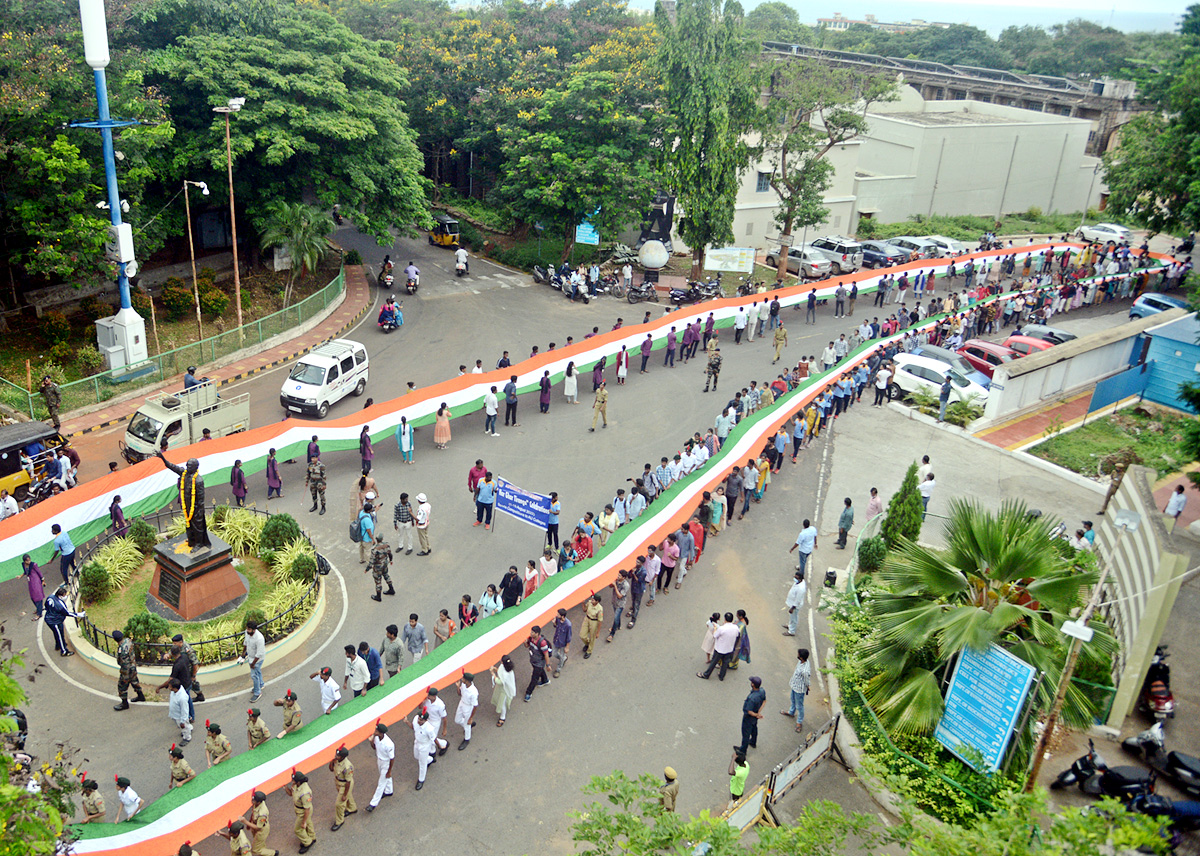 AU Engineering College Students Rally with 500 feet National flag  - Sakshi6