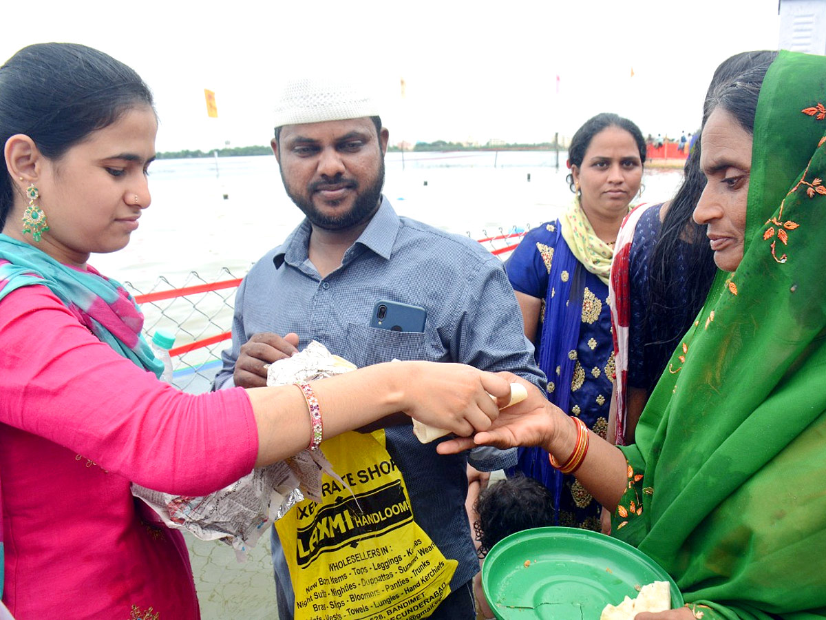 Rottela Panduga Begins in Nellore Photos - Sakshi11