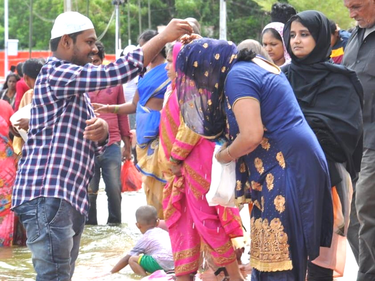 Rottela Panduga Begins in Nellore Photos - Sakshi19