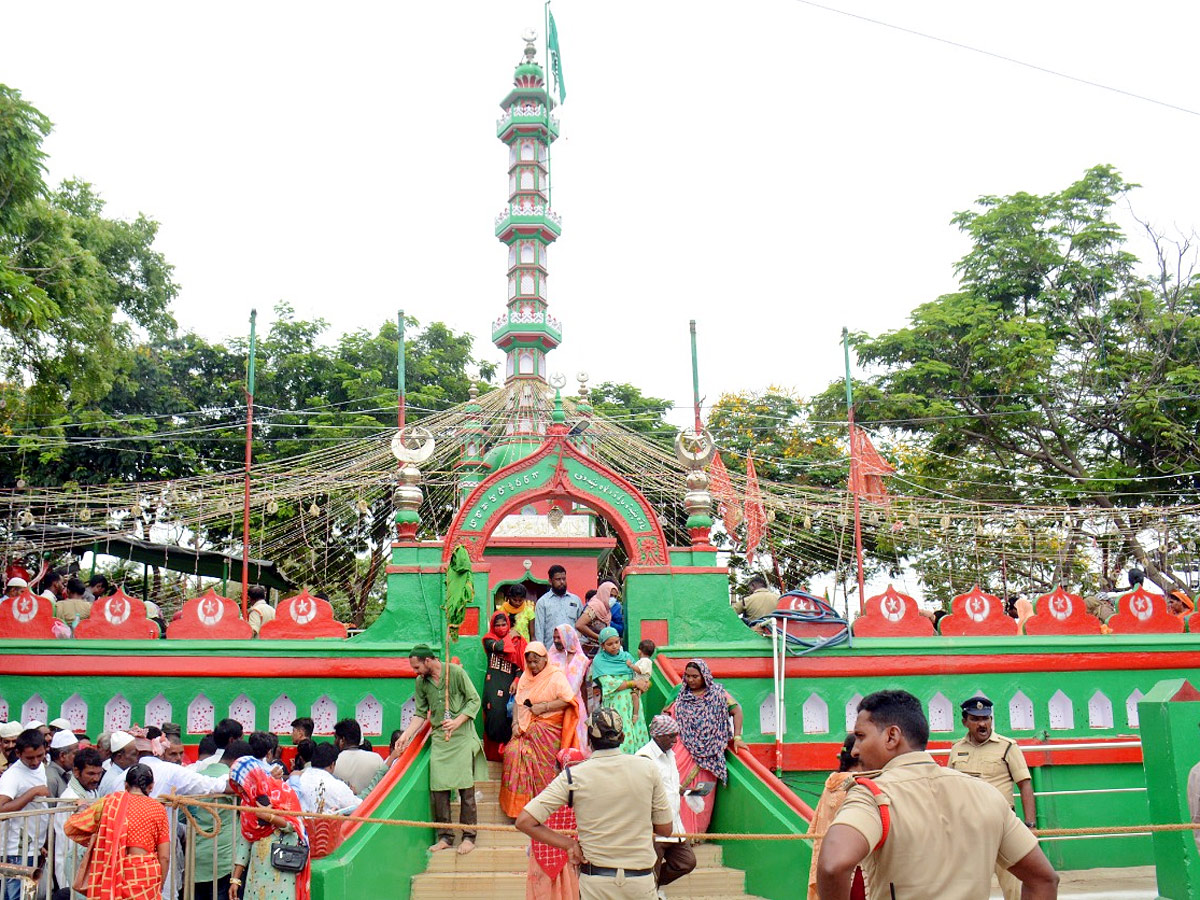 Rottela Panduga Begins in Nellore Photos - Sakshi23