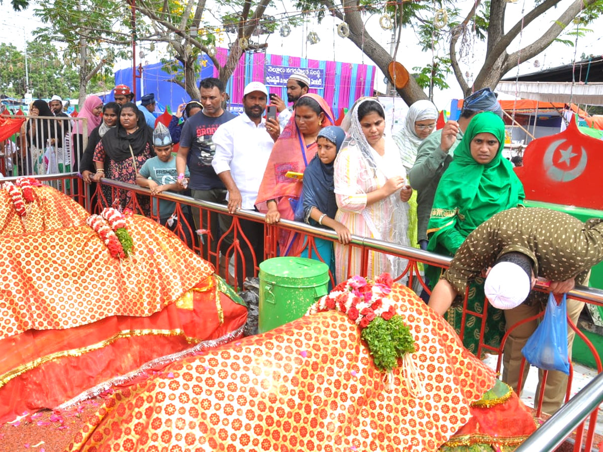 Rottela Panduga Begins in Nellore Photos - Sakshi7