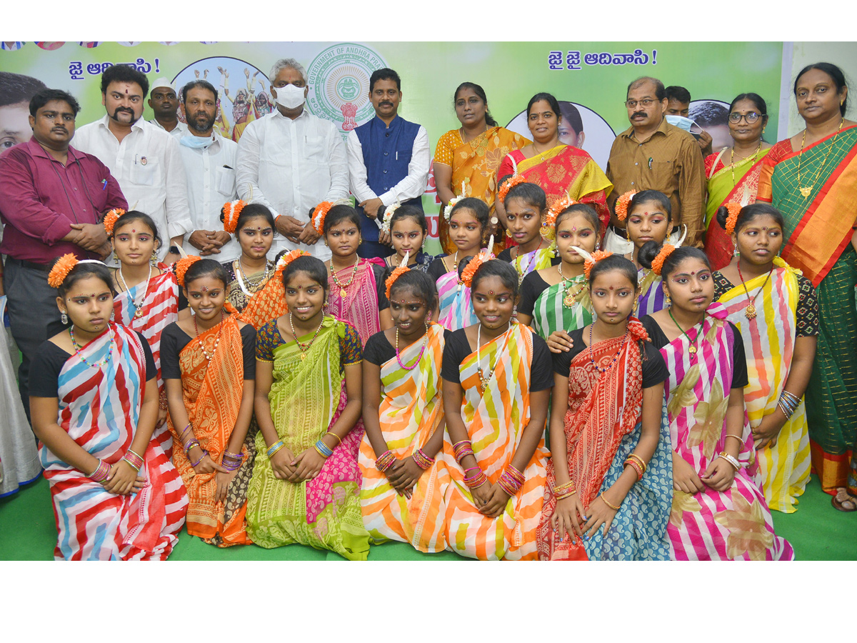 World Tribal Day 2022 Photo Gallery - Sakshi17