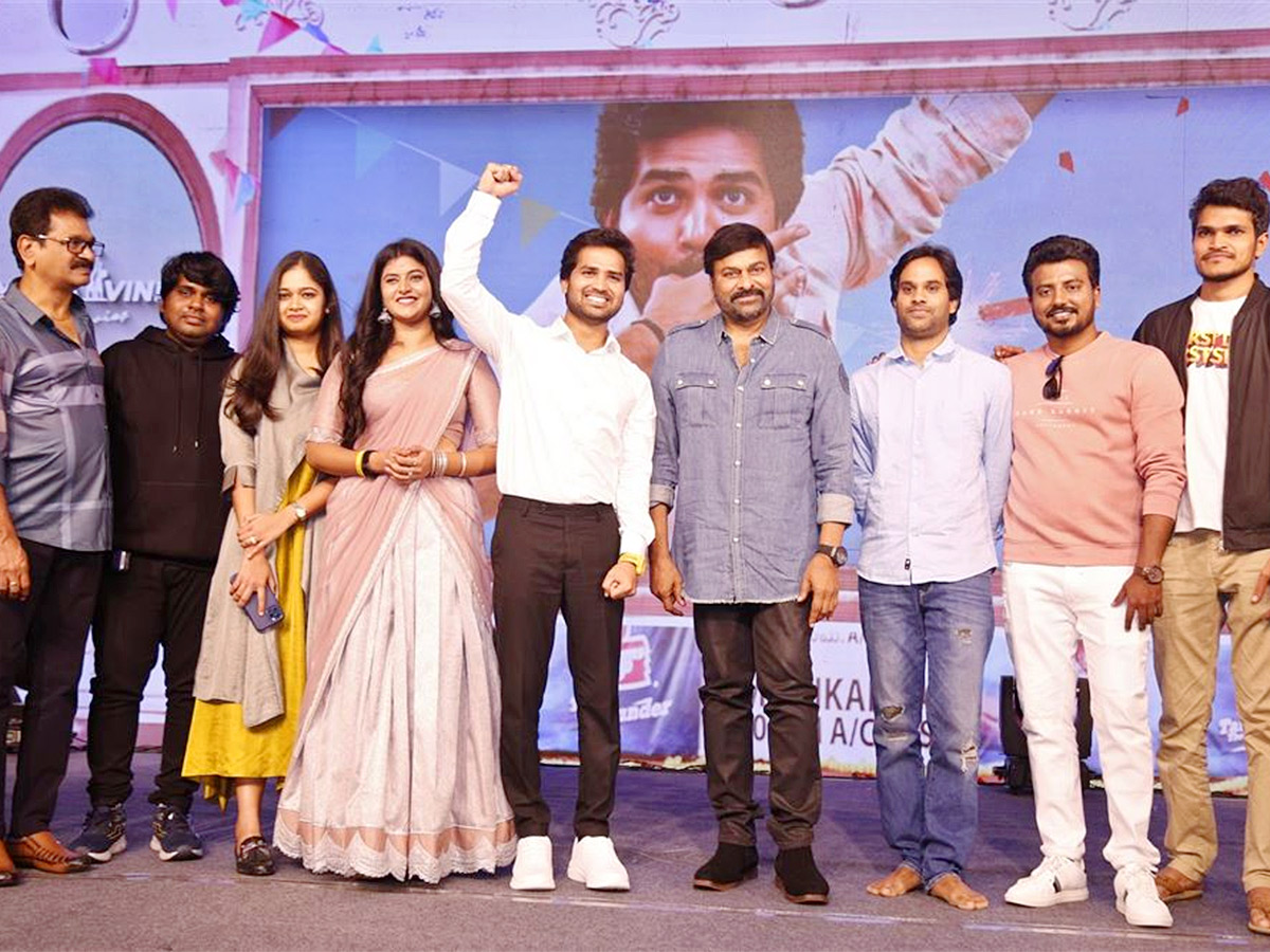 First Day First Show Pre Release Stills - Sakshi2