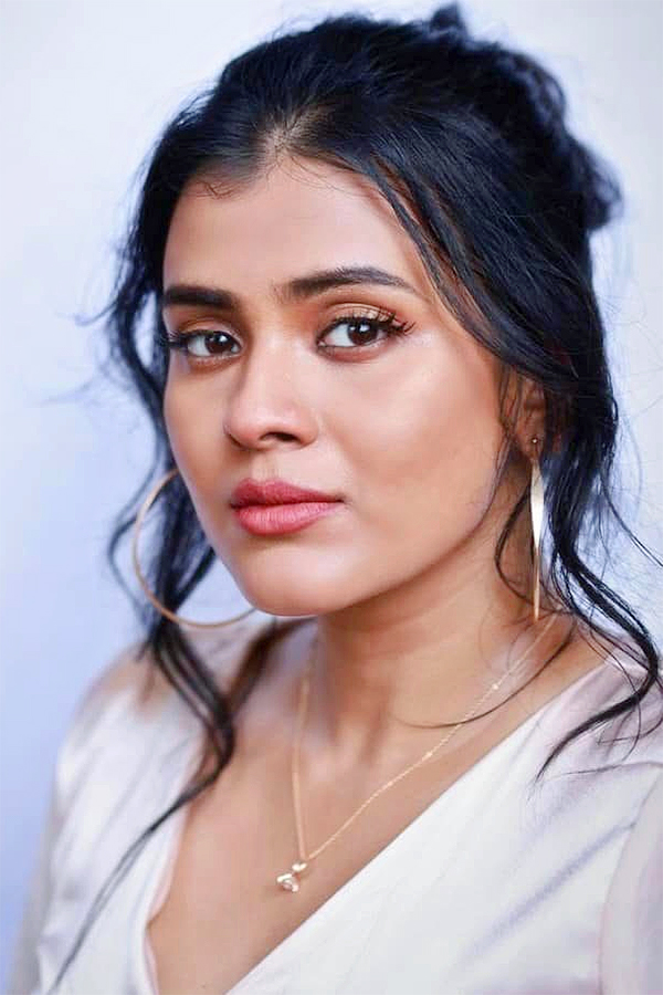 Hebah Patel Latest Images - Sakshi14