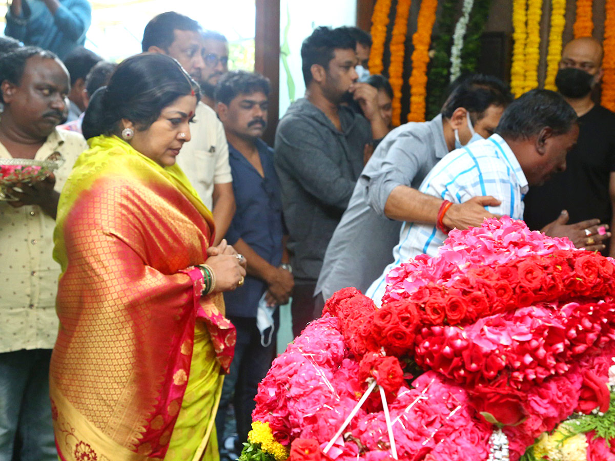 Celebrities Pay Tribute To Krishnam Raju - Sakshi26