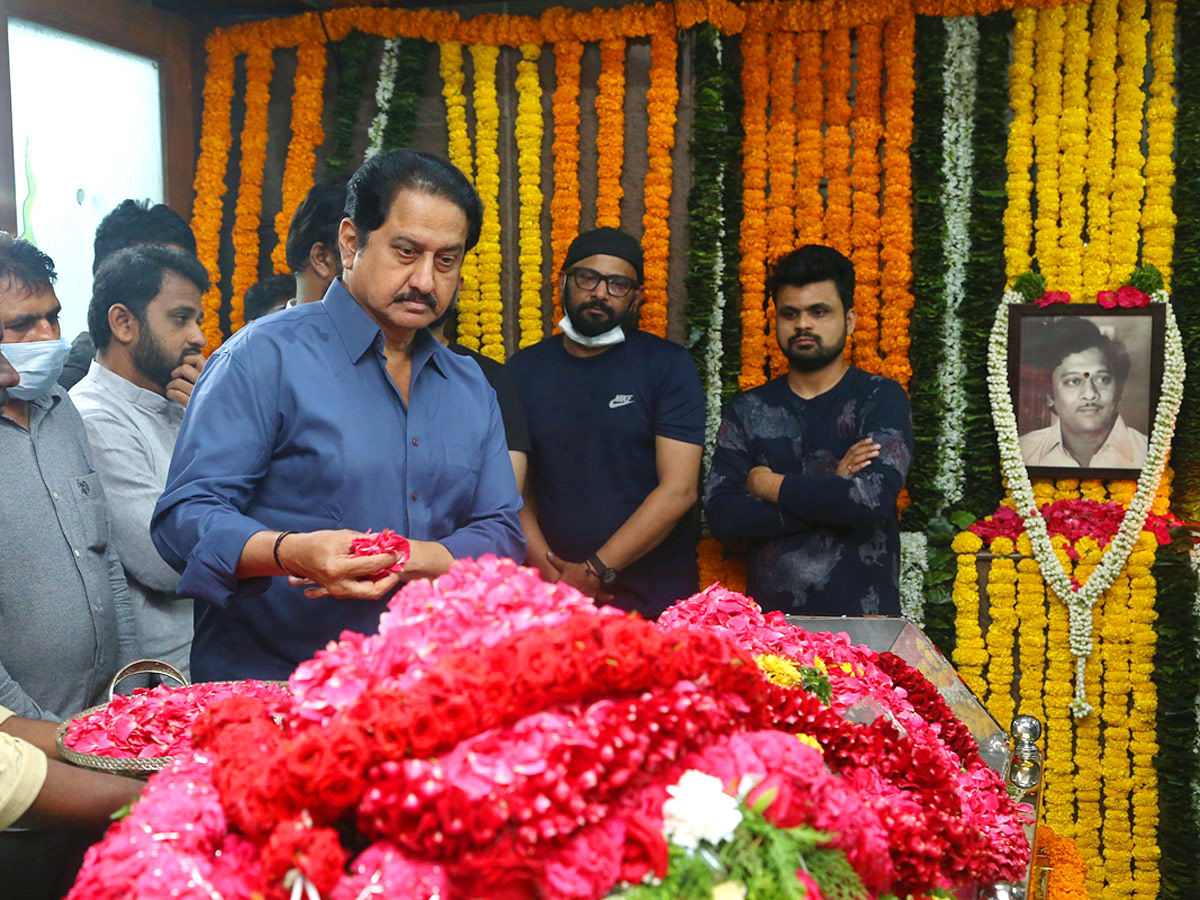 Celebrities Pay Tribute To Krishnam Raju - Sakshi28