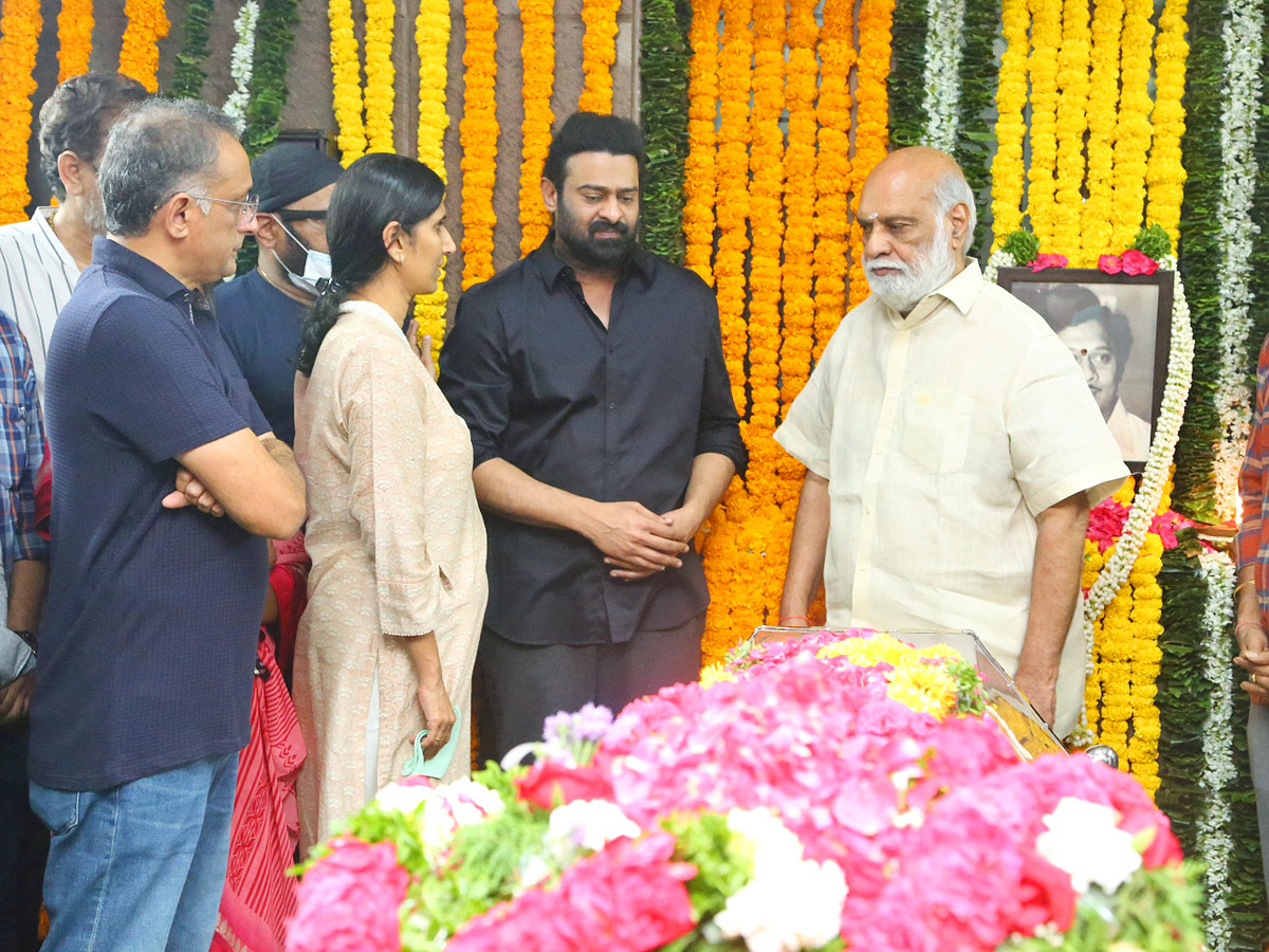 Celebrities Pay Tribute To Krishnam Raju - Sakshi52