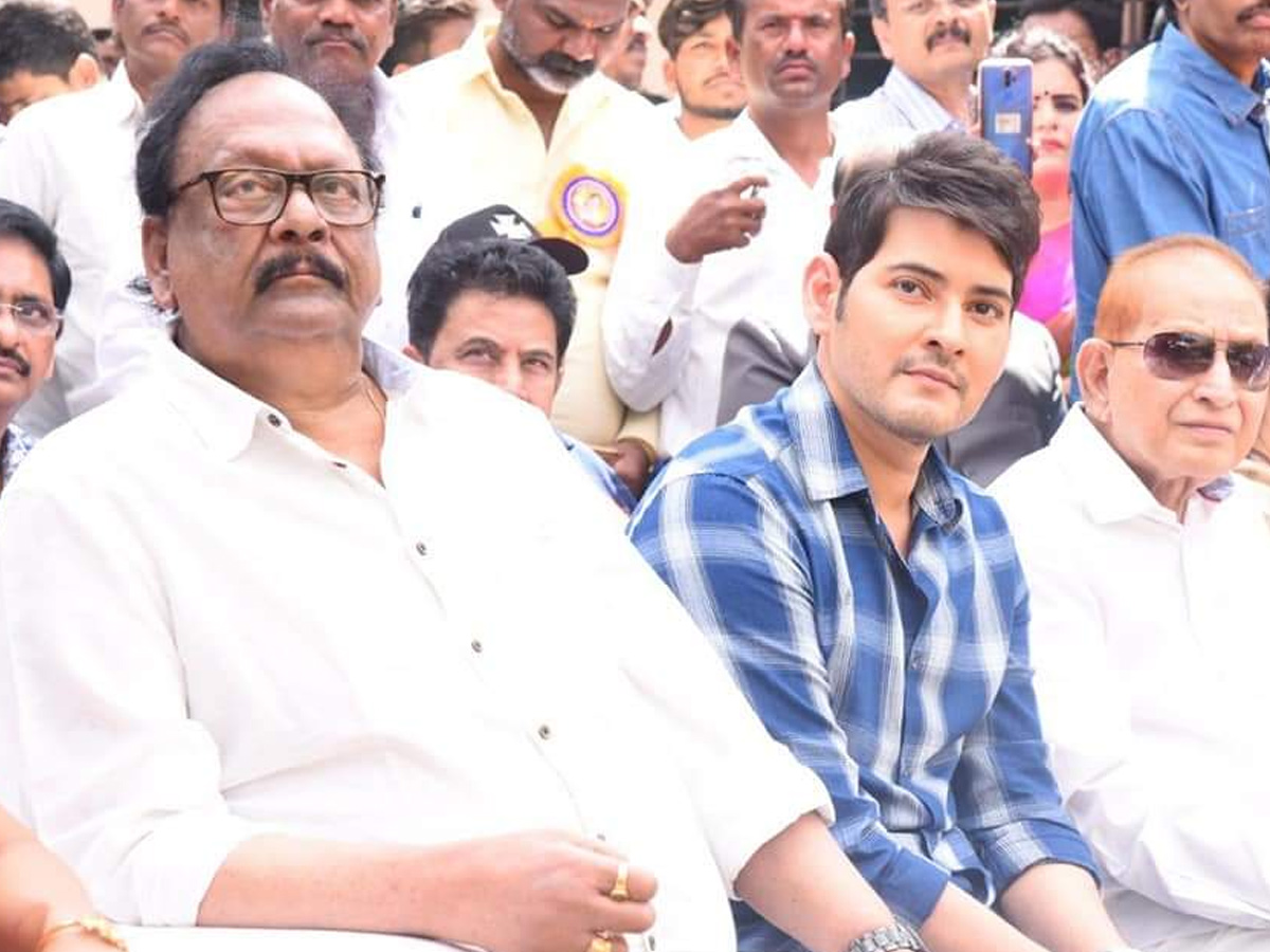 krishnam raju with film Actors Photo Gallery - Sakshi3