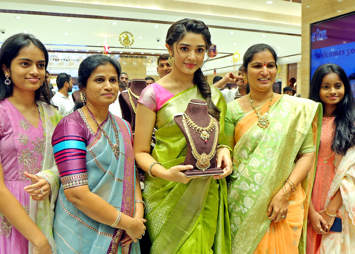 Chennai Shopping Mall Inauguration At Mahabubnagar - Sakshi3