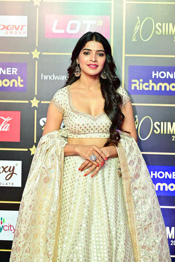 Celebs Grace SIIMA Awards 2022 Photos  - Sakshi12