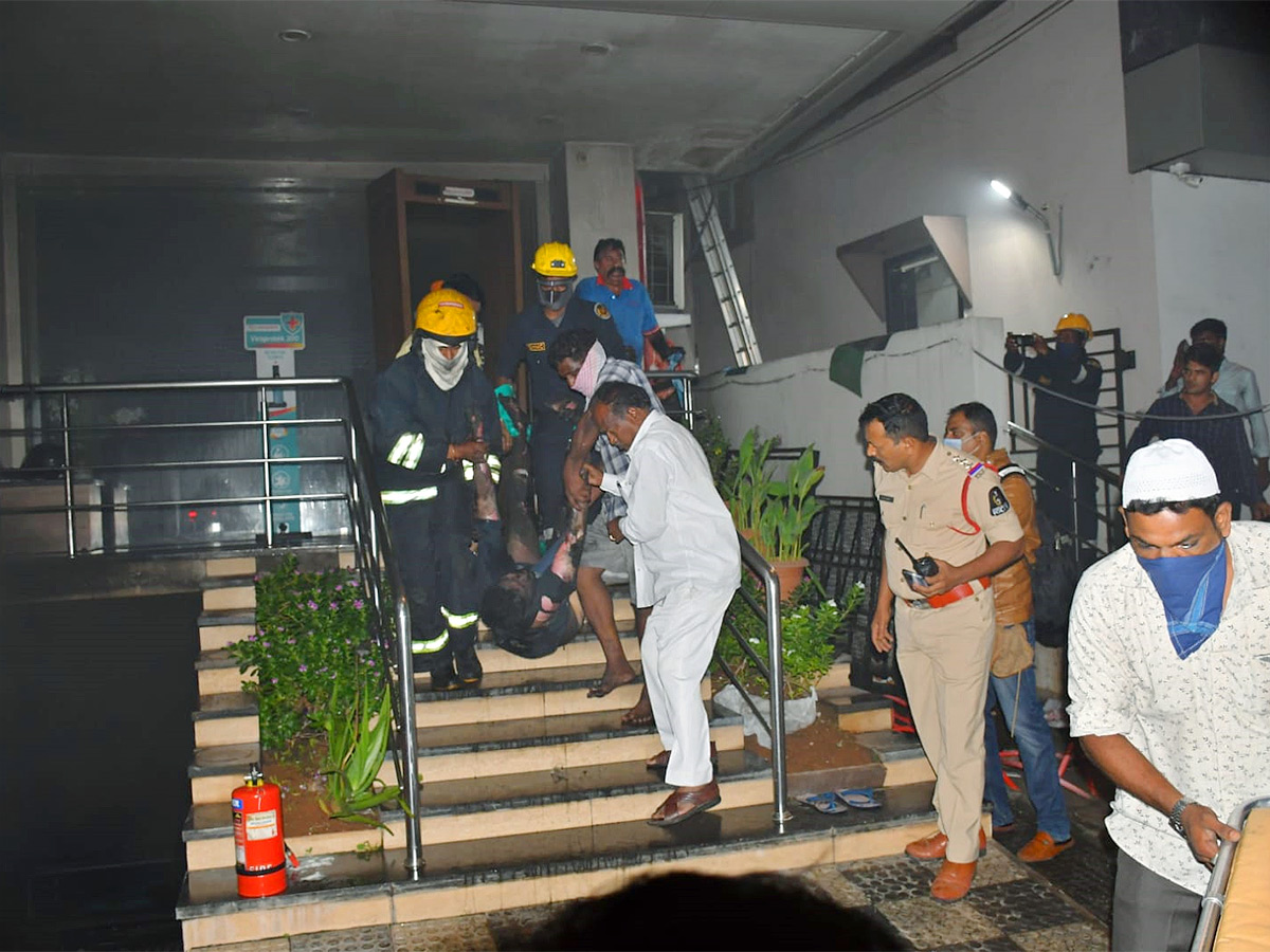 Fire Accident In Secunderabad Ruby Hotel Photos  - Sakshi8