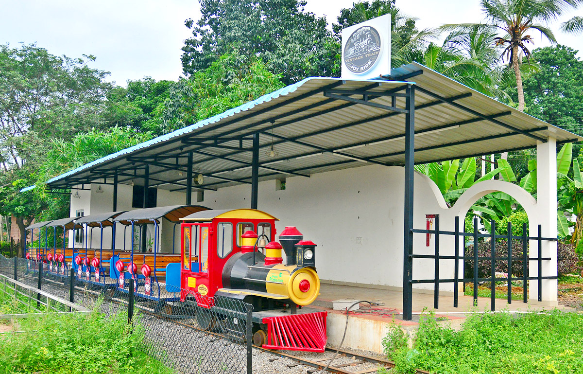 Rajiv Gandhi Park in Vijayawada  - Sakshi1