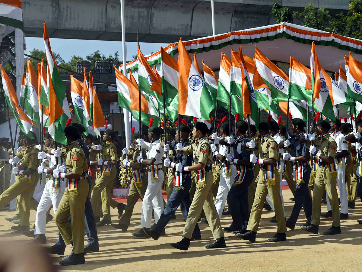 BJP Celebrates 75th Hyderabad Liberation Day At Parade Grounds Photo Gallery - Sakshi15