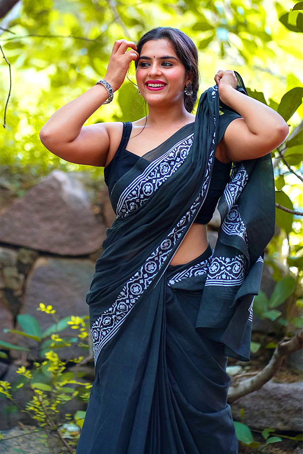 Kavya Kalyanram Photo Gallery  - Sakshi2