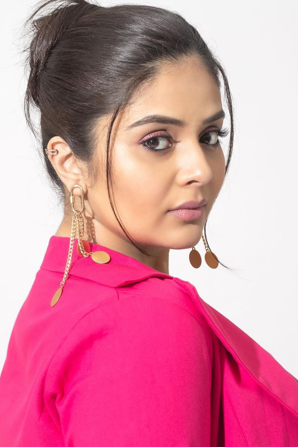 Anchor Sreemukhi Latest Photos - Sakshi13