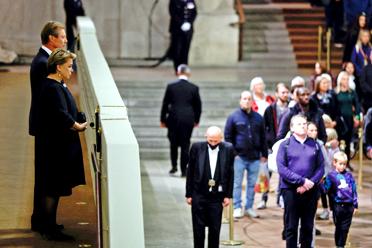 World Leaders Arrive In London For Funeral Of Queen Elizabeth II - Sakshi42