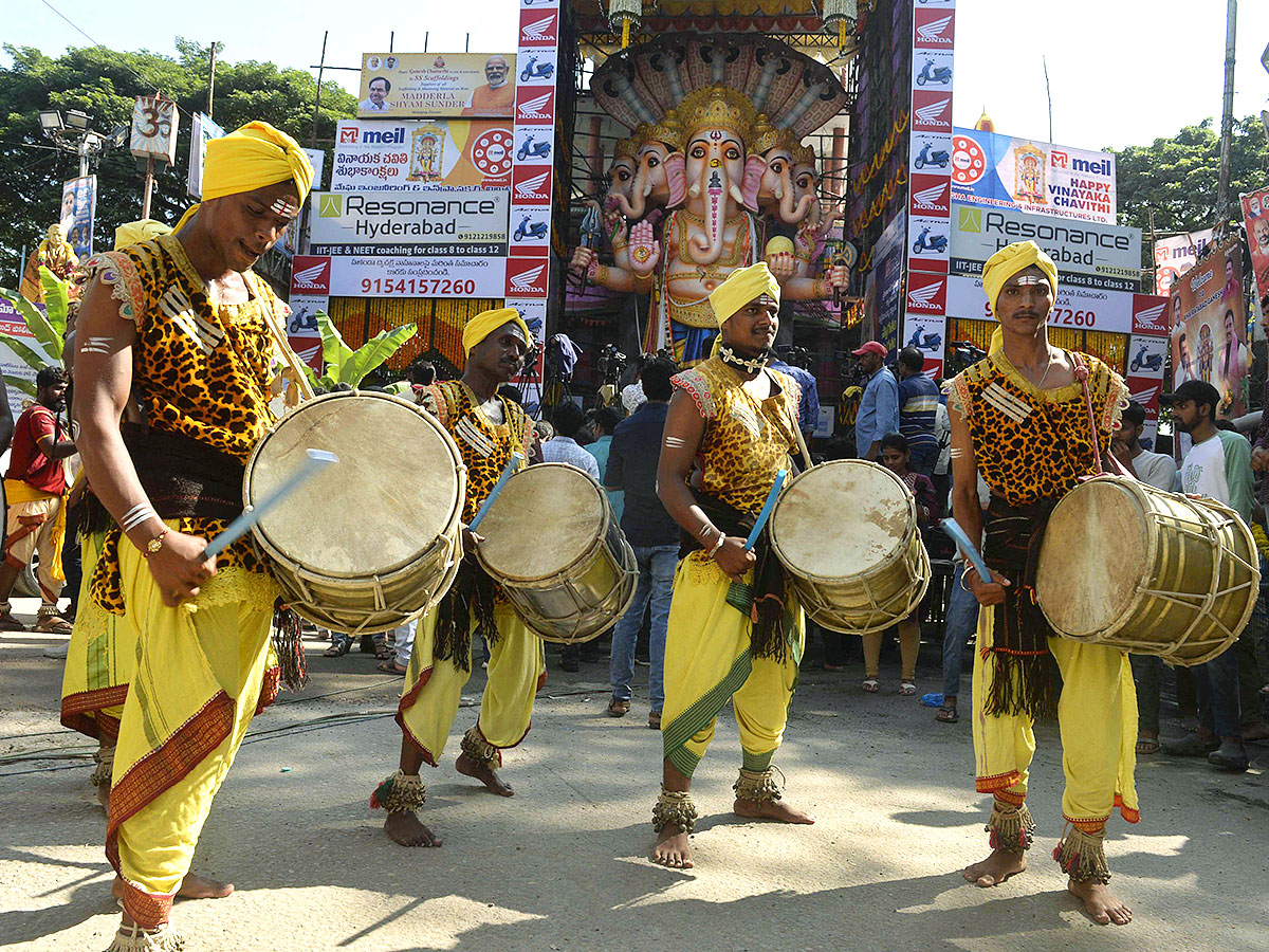 Khairatabad Maha Ganapathi 2022 Photos - Sakshi4