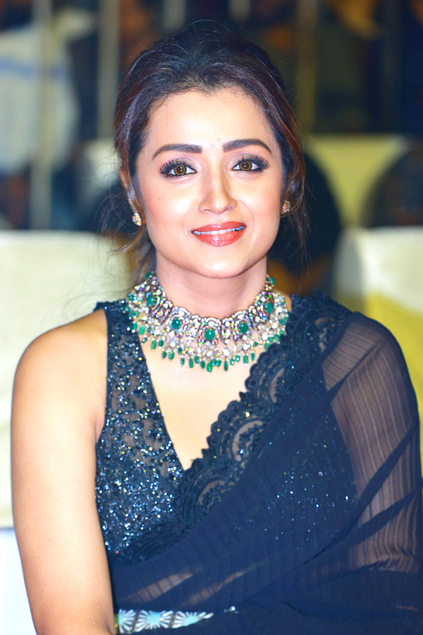 Trisha Krishnan Latest Photos - Sakshi13