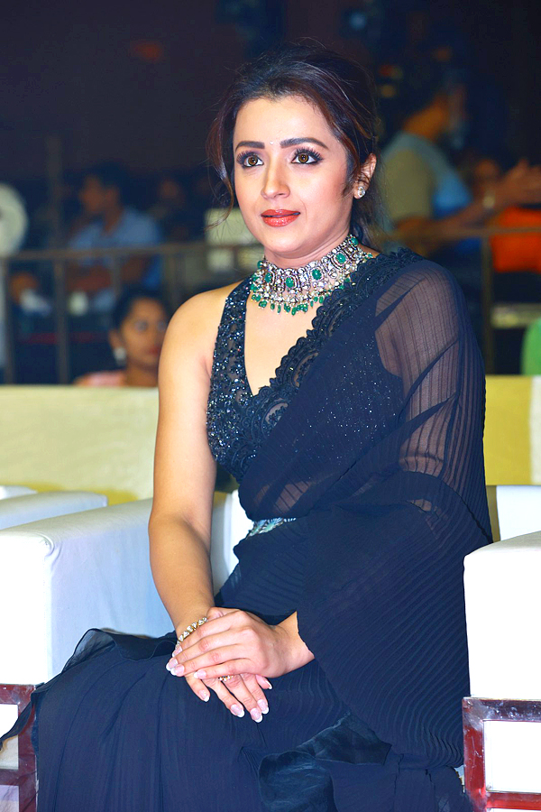 Trisha Krishnan Latest Photos - Sakshi16