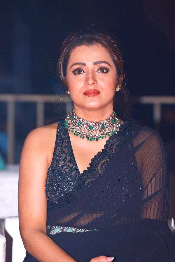 Trisha Krishnan Latest Photos - Sakshi6