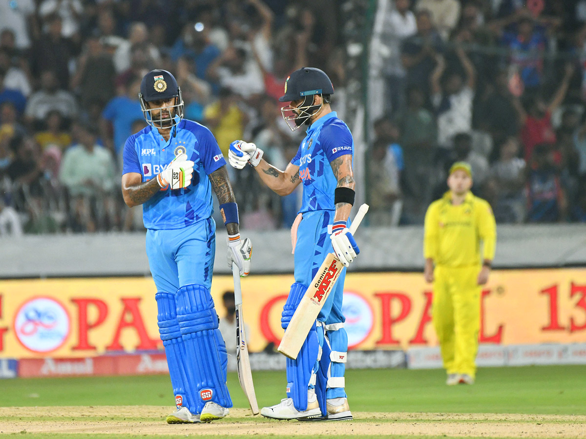 india won by six wickets Photo Gallery - Sakshi30