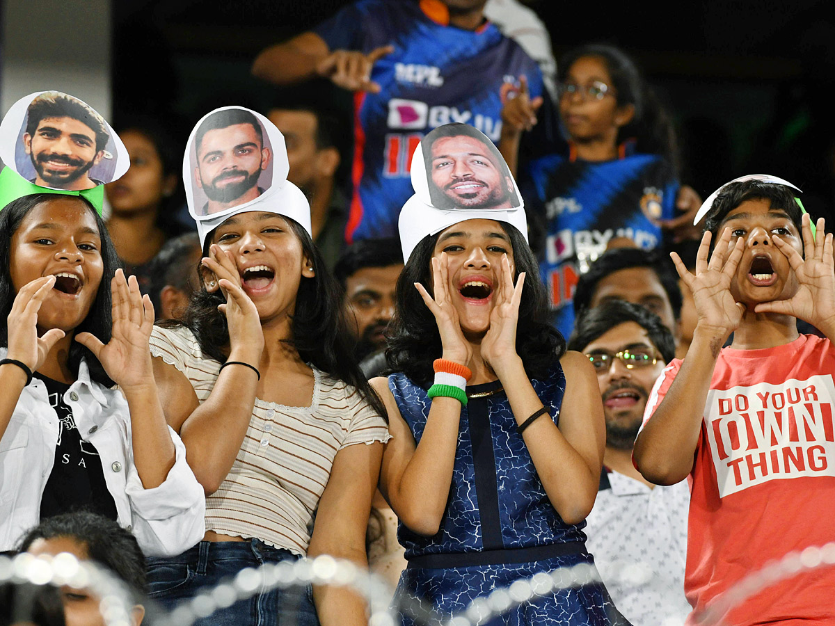 Huge Crowd at Uppal Stadium Photo Gallery - Sakshi8