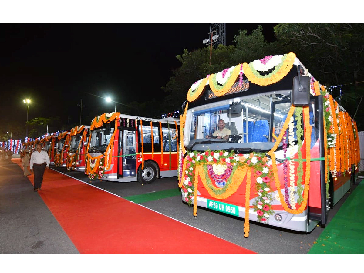 AP CM YS Jagan Tirumala Tour Day 1 Photo Gallery - Sakshi4