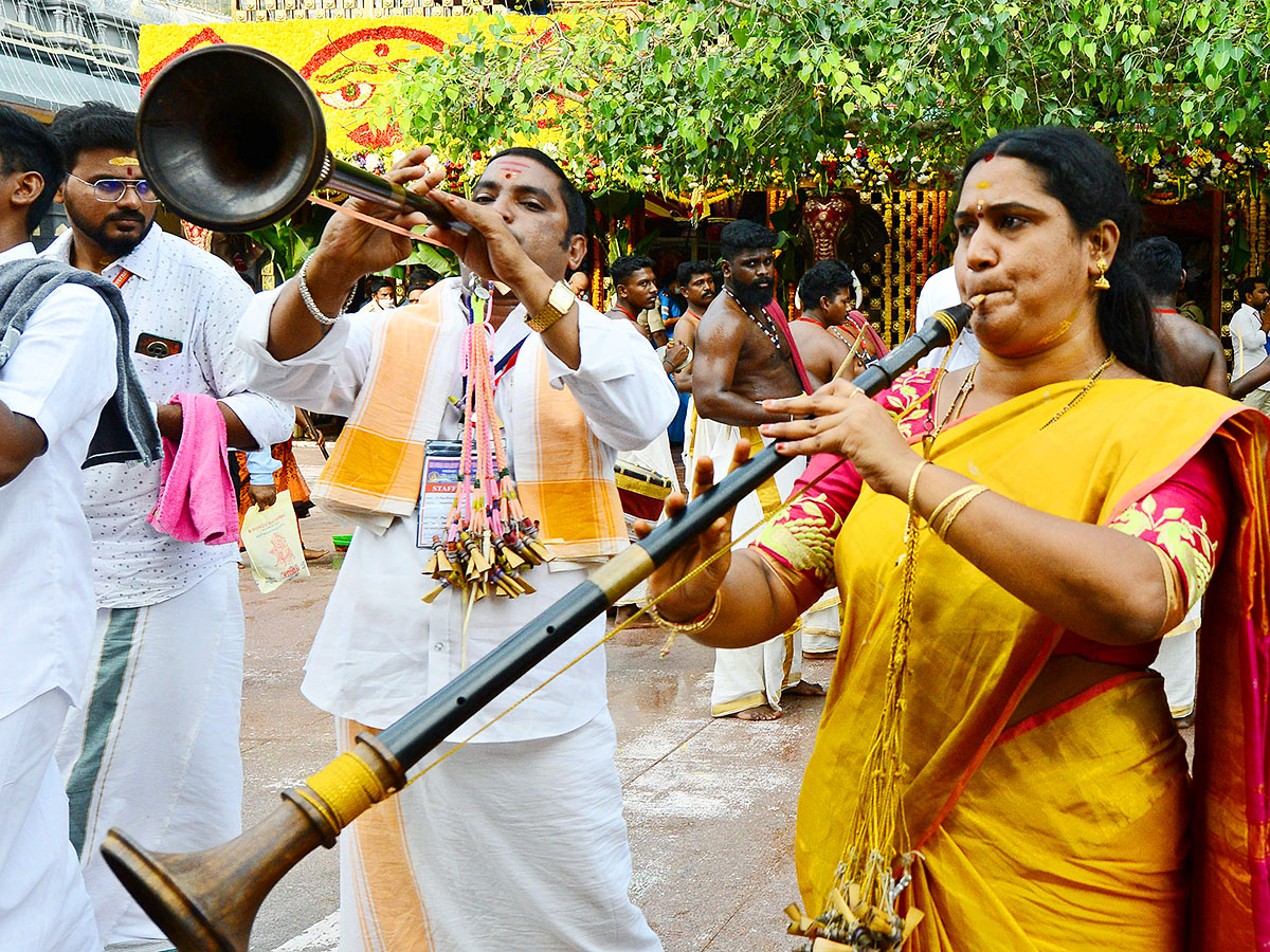 Dussehra festivities to Begin at Vijayawada Kanaka Durga Temple - Sakshi26