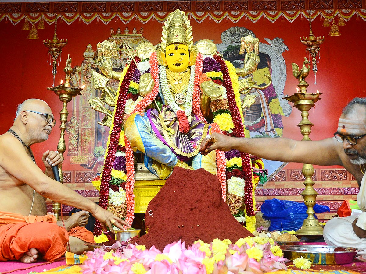 Dussehra festivities to Begin at Vijayawada Kanaka Durga Temple - Sakshi30