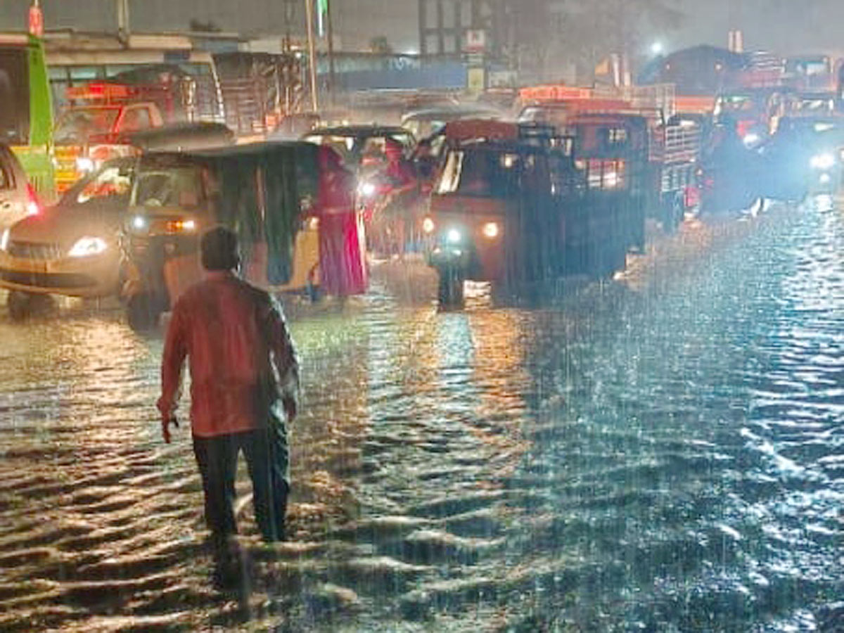 Heavy Rain in Hyderabad - Sakshi10