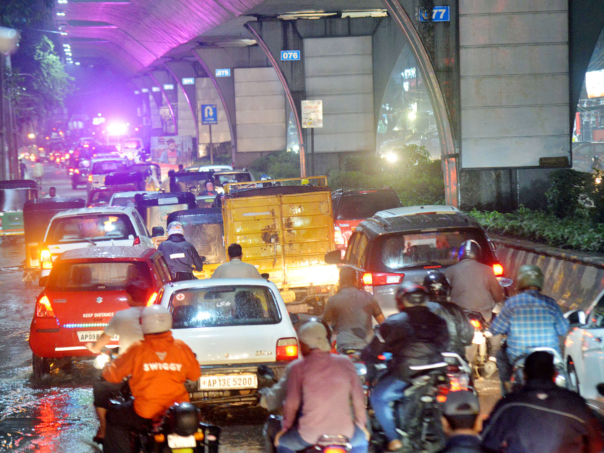 Heavy Rain in Hyderabad - Sakshi2