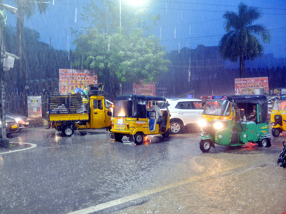 Heavy Rain in Hyderabad - Sakshi20