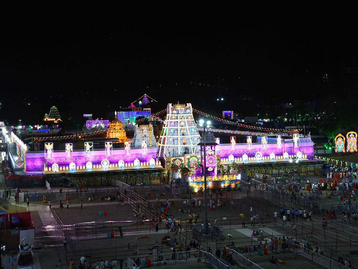 Tirumala Srivari brahmotsavam 2022 - Sakshi15