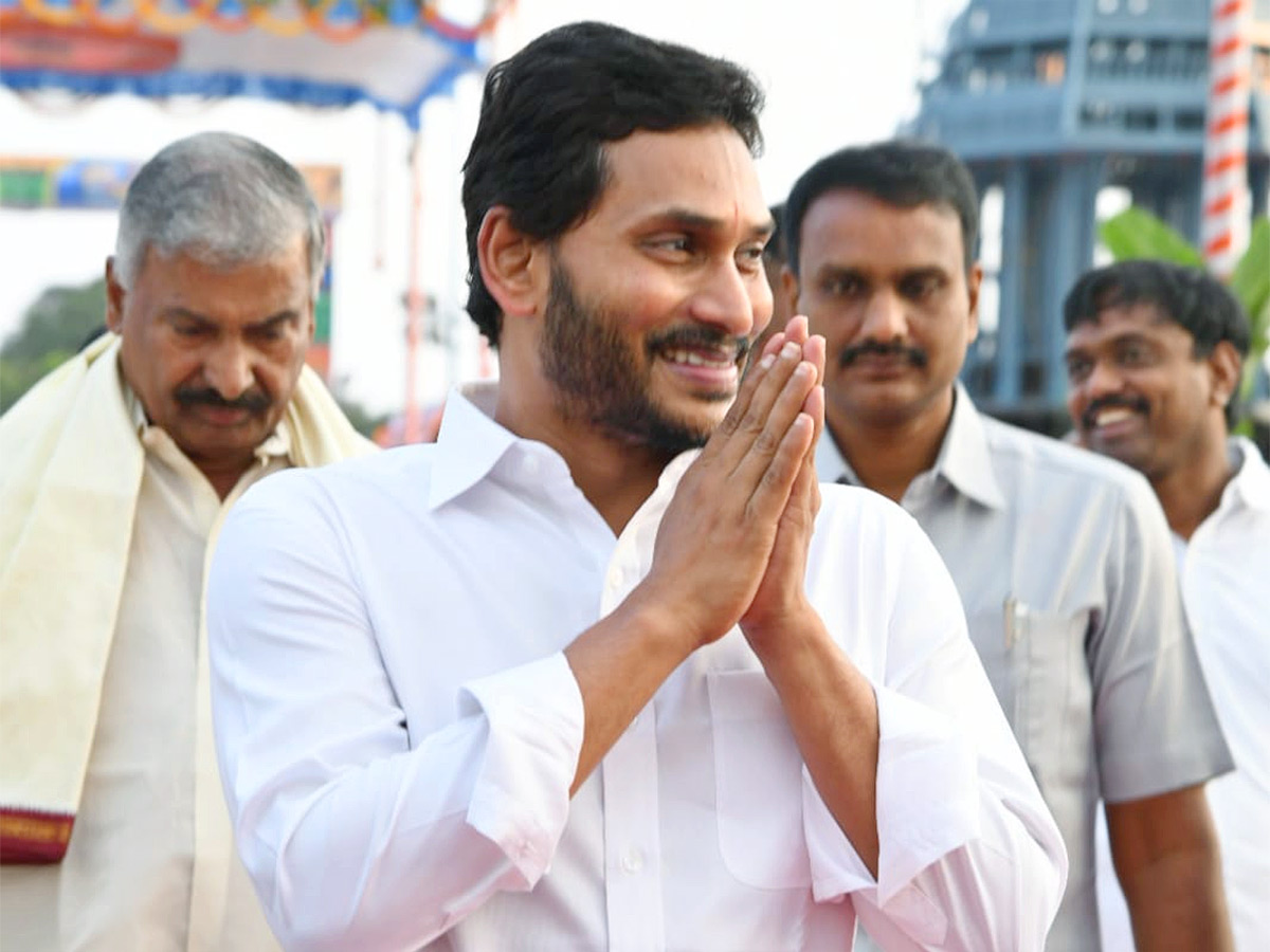 AP CM YS Jagan Tirumala Brahmotsavam 2022  - Sakshi13