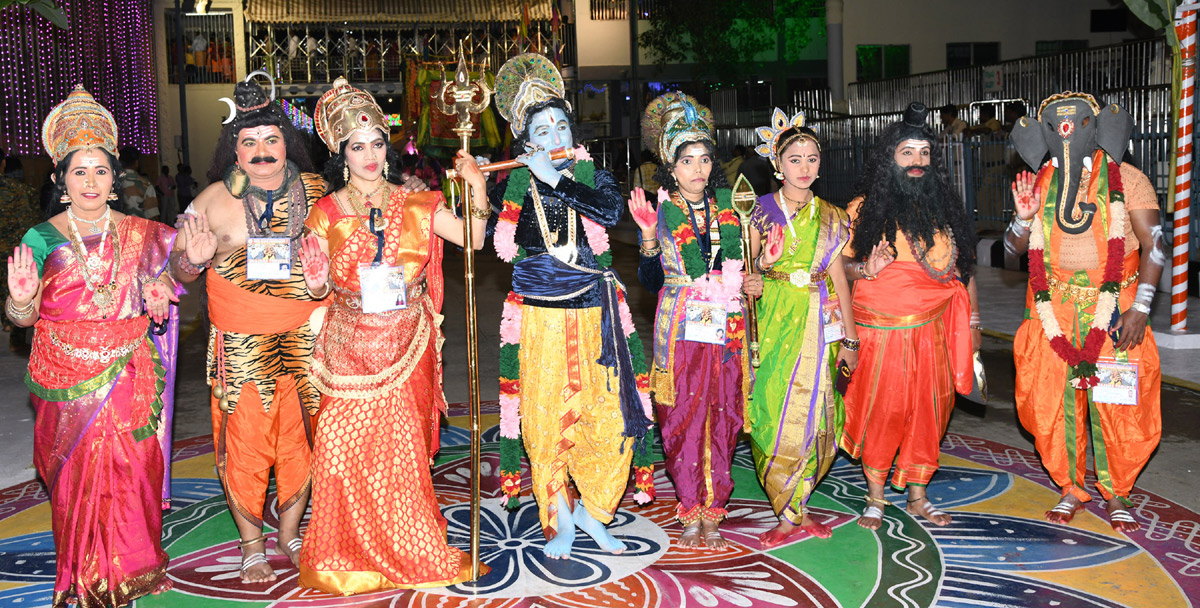 Muthyapu Pandiri Vahana Seva At Tirumala Srivari Brahmotsavam - Sakshi16