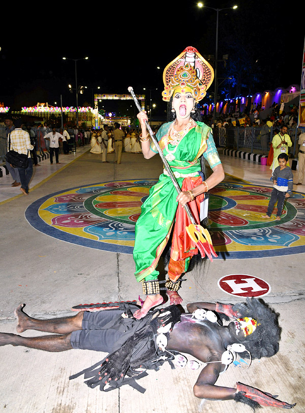 Muthyapu Pandiri Vahana Seva At Tirumala Srivari Brahmotsavam - Sakshi30