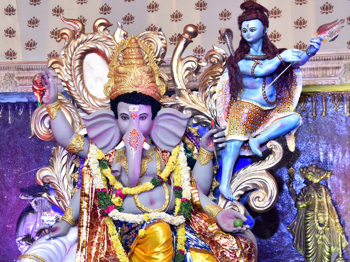 VARIOUS FORMS OF GANESHA Photo Gallery - Sakshi17