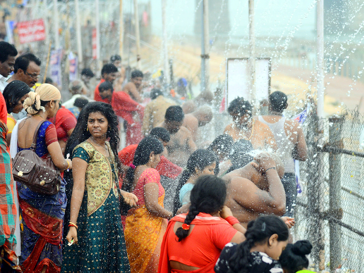  vijayawada Sri Lalitha Tripura Sundari Devi Photo Gallery - Sakshi3