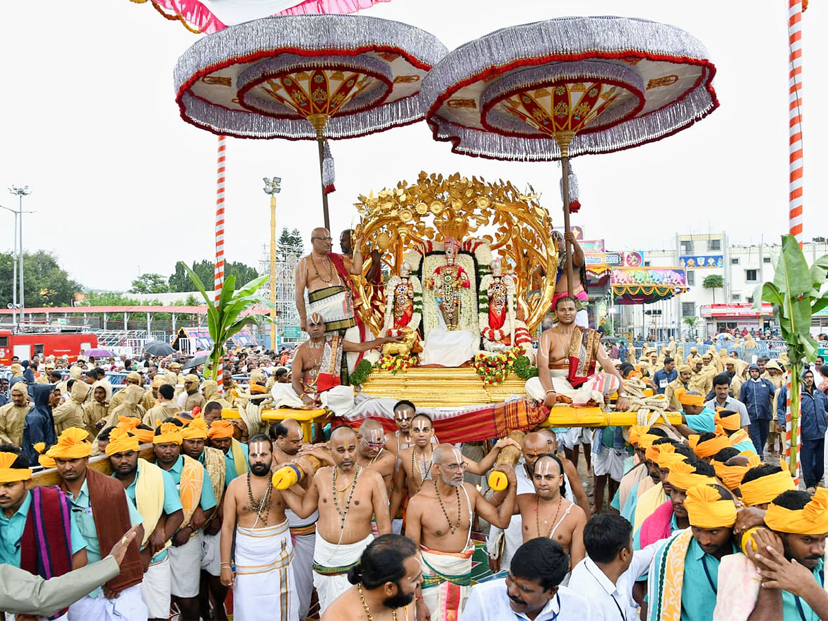 Tirumala Srivari Brahmotsavam 2022: Kalpavriksha Vahana Seva Photos - Sakshi19