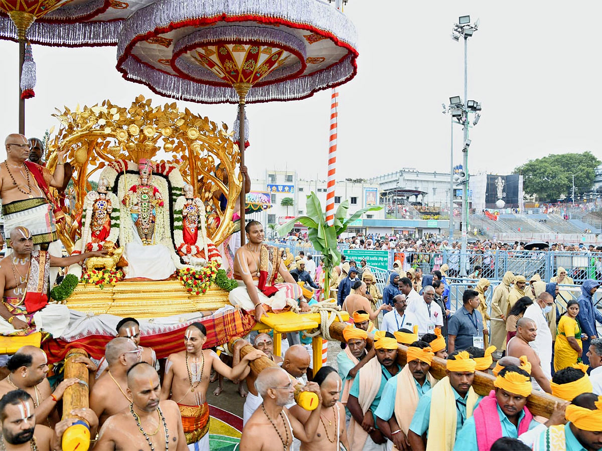 Tirumala Srivari Brahmotsavam 2022: Kalpavriksha Vahana Seva Photos - Sakshi24