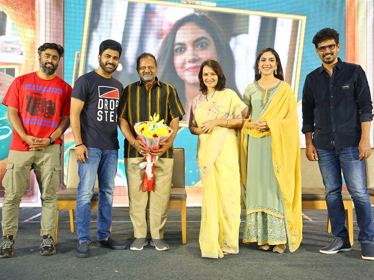 Oke Oka Jeevitham Press Meet Photo Gallery - Sakshi1