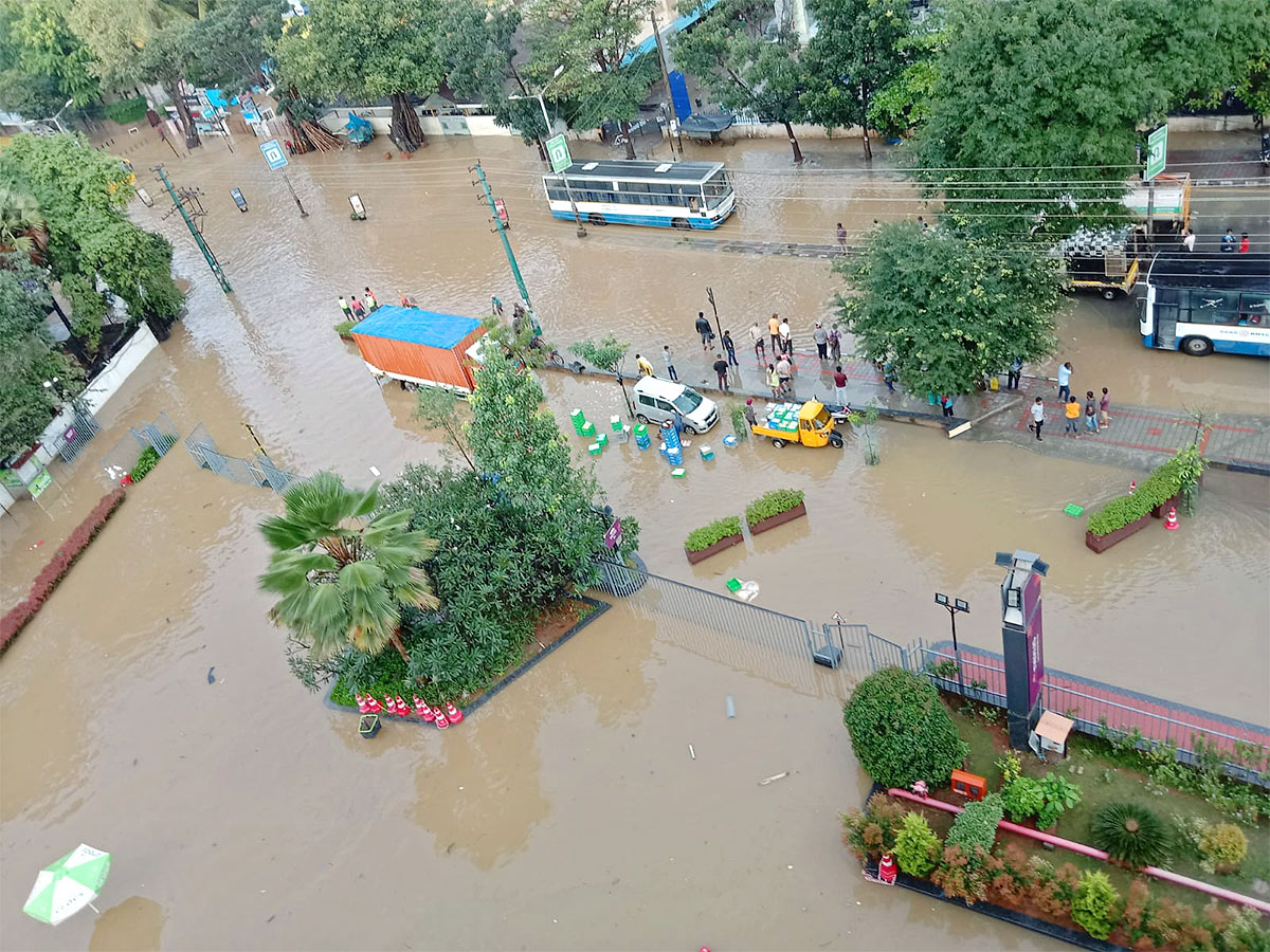 Heavy Rains In Bangalore - Sakshi2