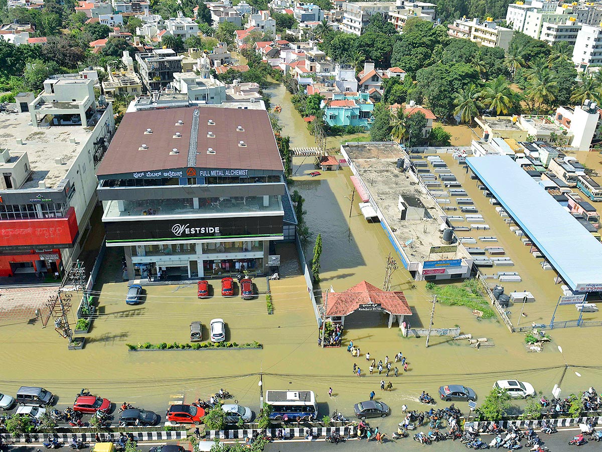 Heavy Flood in Bangalore Photos - Sakshi1