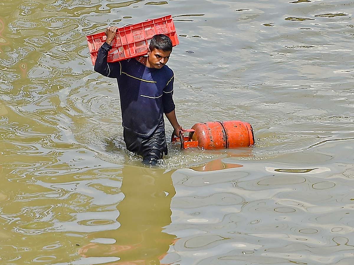 Heavy Flood in Bangalore Photos - Sakshi32