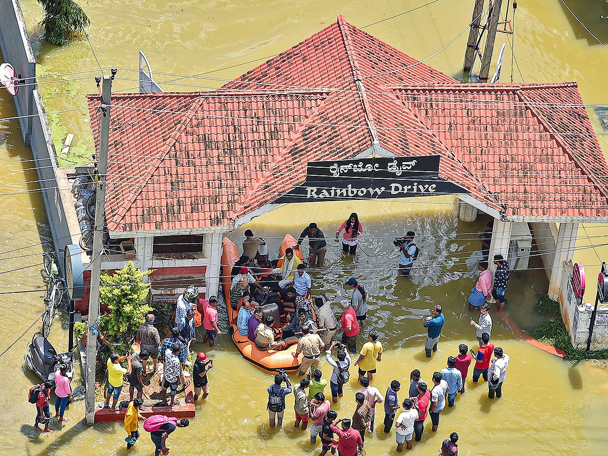 Heavy Flood in Bangalore Photos - Sakshi34